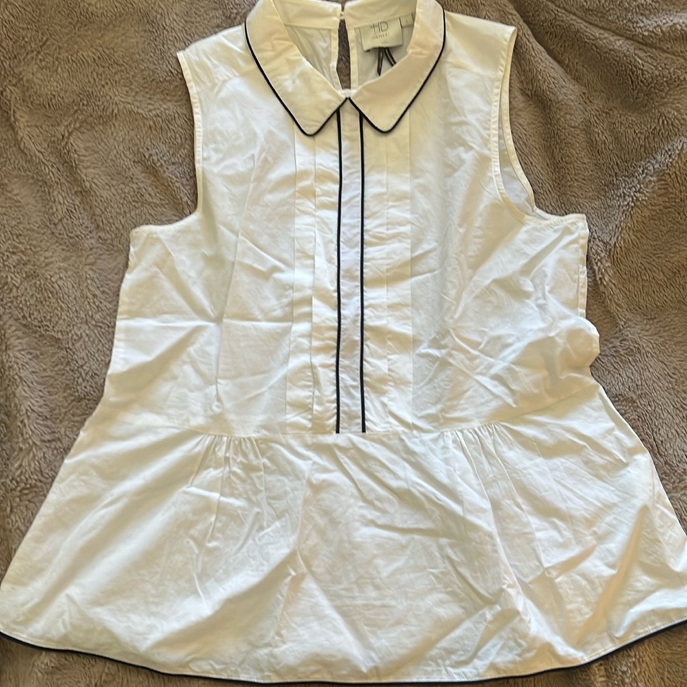 Anthropologie HD white collared sleeveless top with black trim piping large